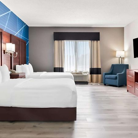Comfort Suites Southfield-Detroit Екстер'єр фото